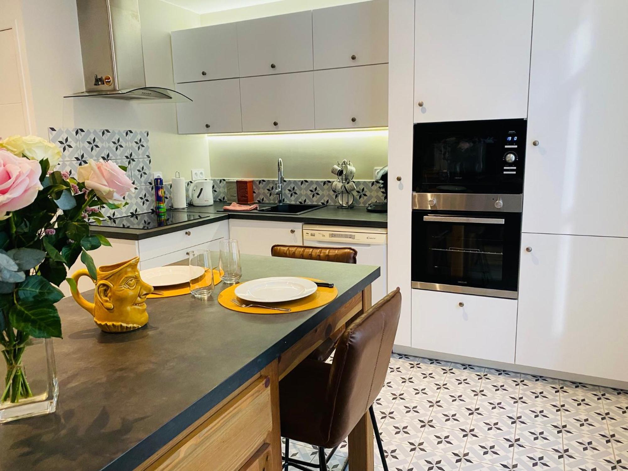 Douillet Et Coquet Appartement Climatise - Parking Prive Gratuit - Centre Μονπελιέ Εξωτερικό φωτογραφία